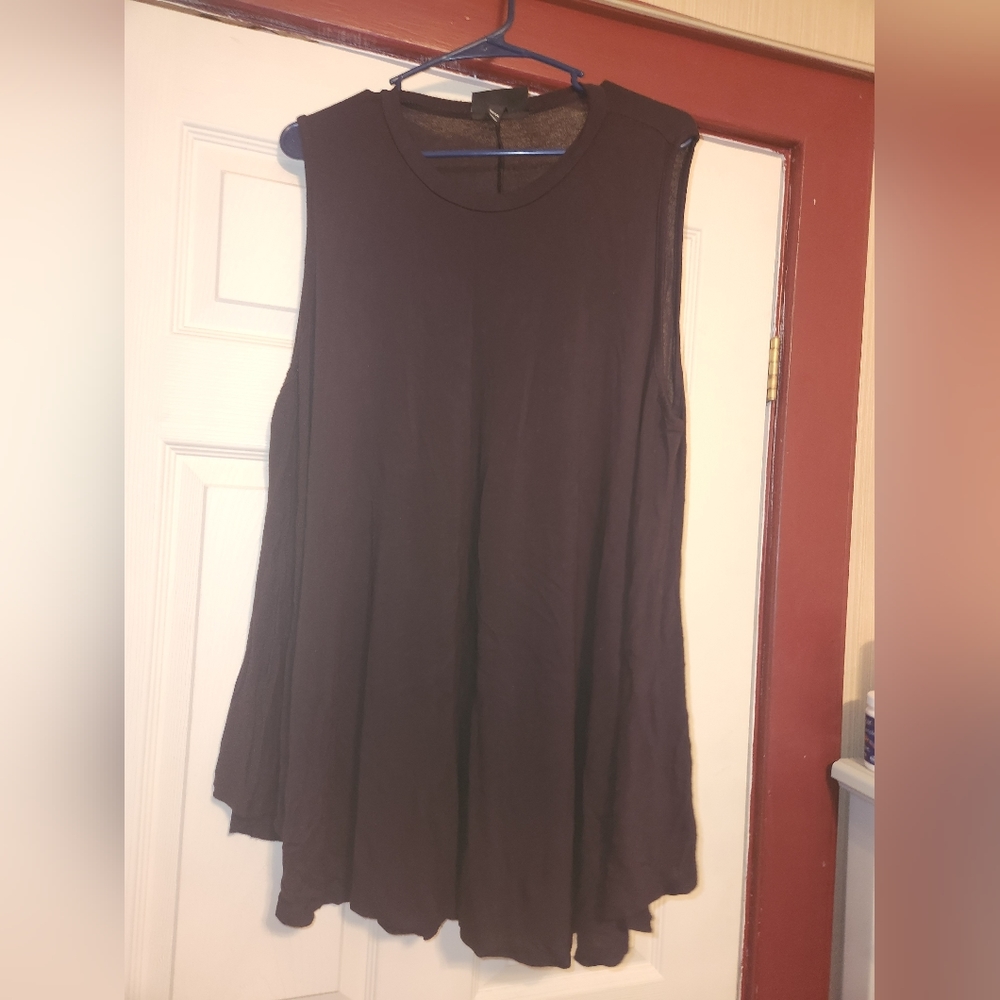 Black Swing tank